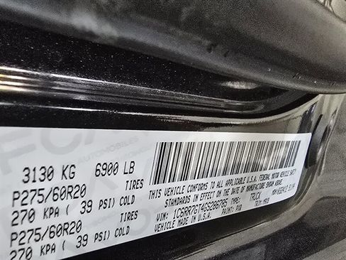 Used 2016 RAM 1500 Big Horn image 34