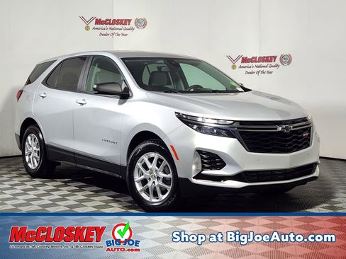 Used 2022 Chevrolet Equinox LS w/ LS Convenience Package image 1