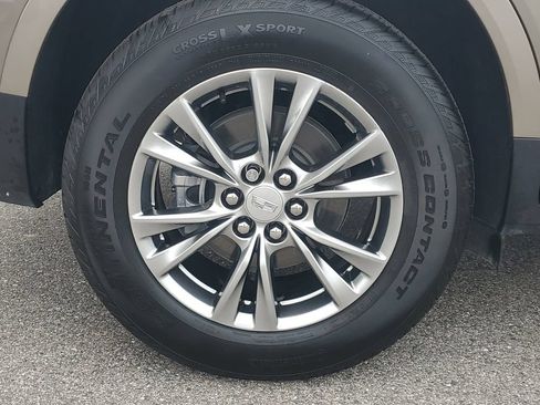 Used 2023 Cadillac XT5 Premium Luxury FWD image 8