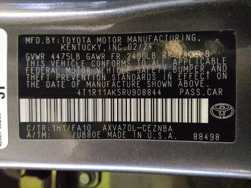 Used 2024 Toyota Camry LE image 33