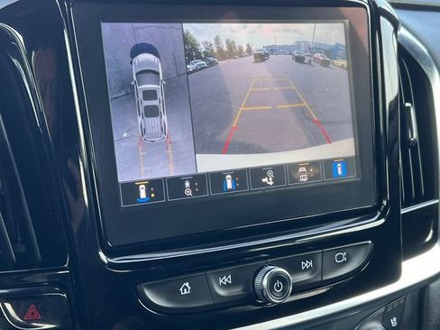 Used 2023 Chevrolet Traverse Premier w/ Redline Edition AWD/4WD image 29