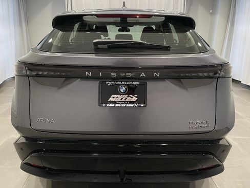 Used 2023 Nissan Ariya AWD image 5