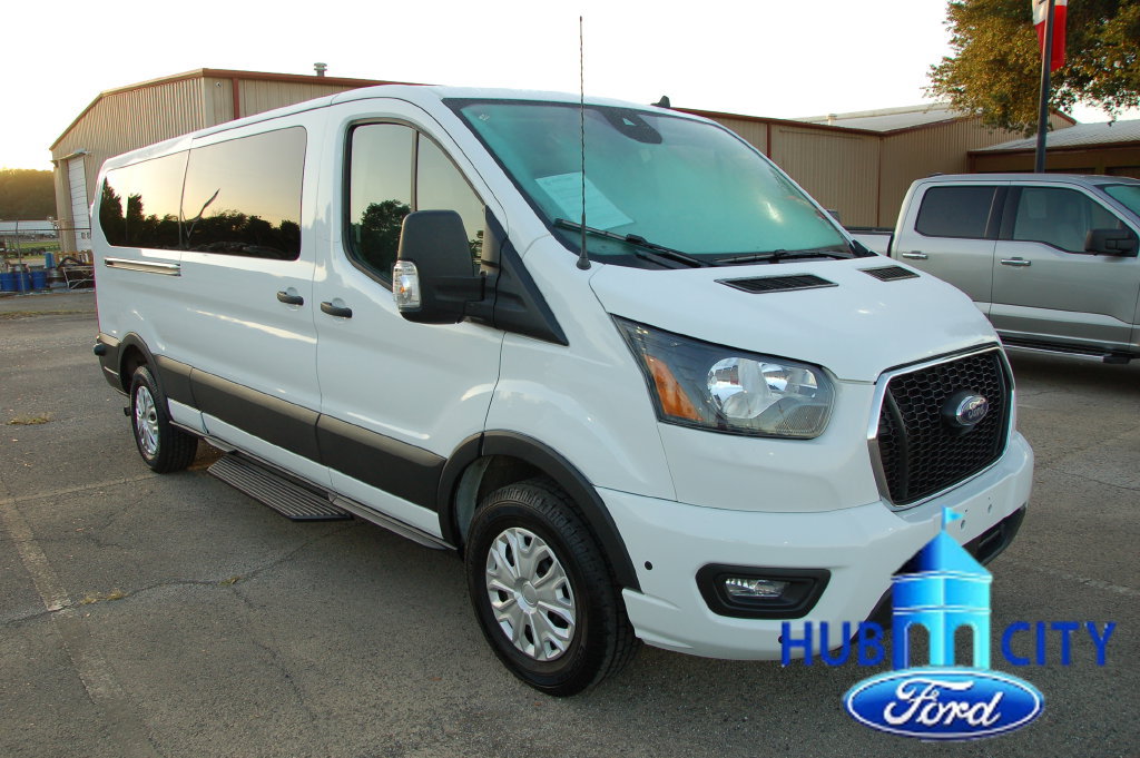 Used 2024 Ford Transit 350 XLT RWD image 7