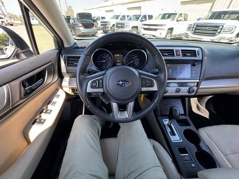 Used 2017 Subaru Legacy 2.5i Premium image 31