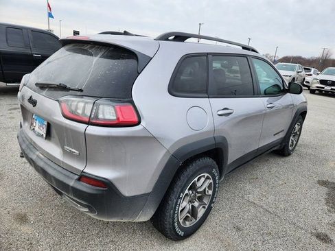 Used 2020 Jeep Cherokee Latitude w/ Quick Order Package 26F North image 3