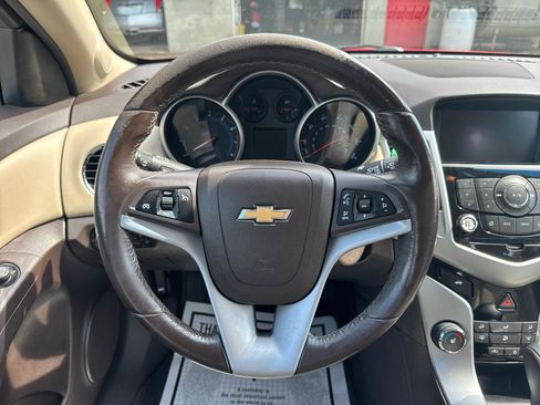 Used 2015 Chevrolet Cruze LT FWD image 15