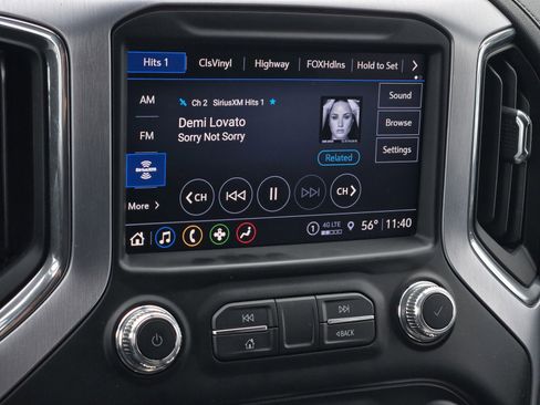 Certified 2022 GMC Sierra 2500 SLT w/ SLT Convenience Package image 18