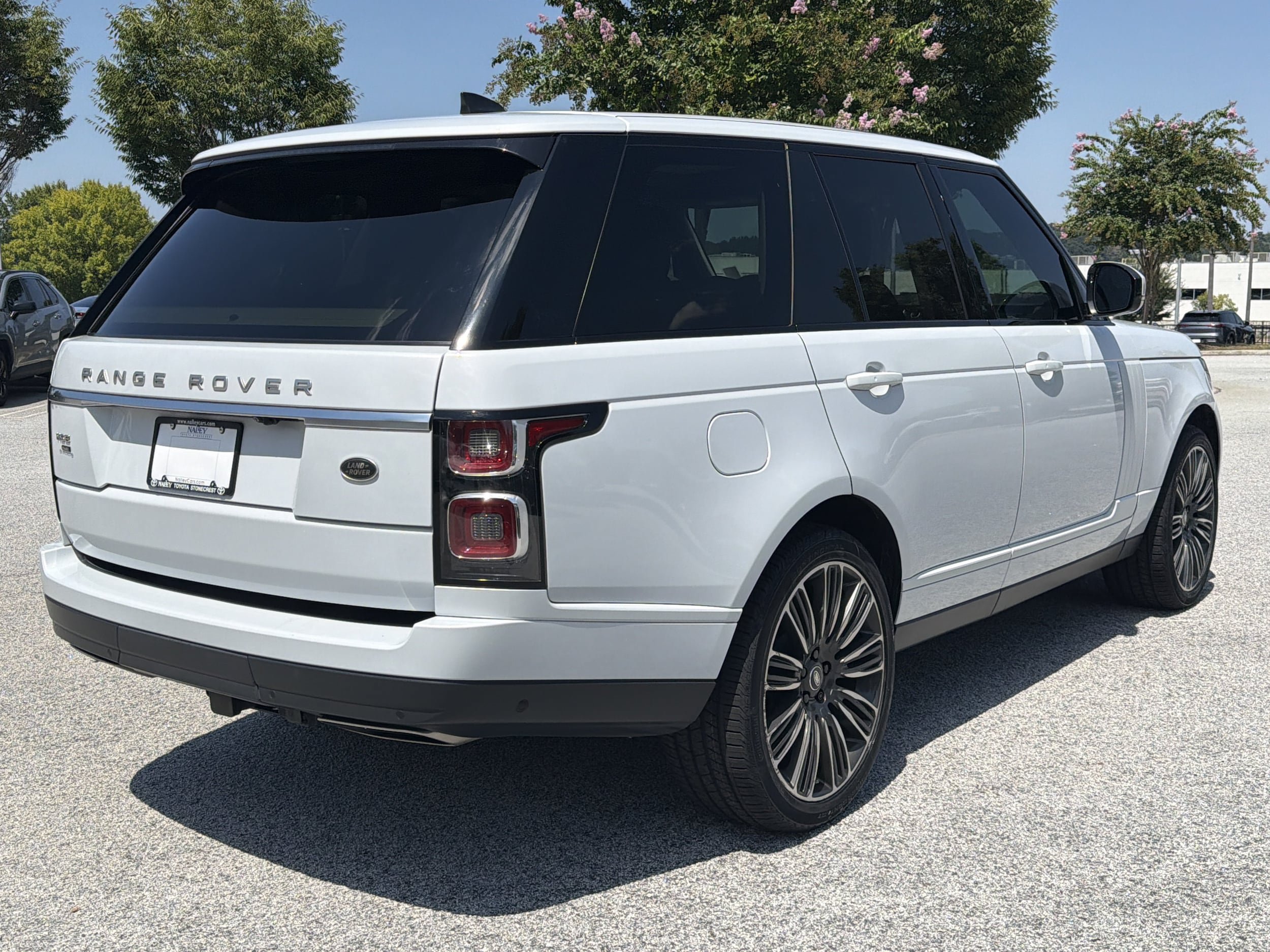Used 2020 Land Rover Range Rover HSE AWD/4WD image 30
