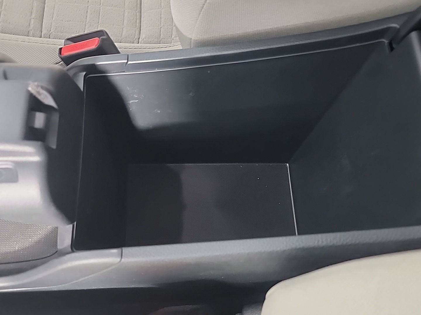 Certified 2025 Honda HR-V LX image 33