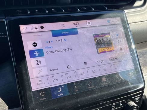 Used 2023 Jeep Grand Cherokee Limited image 30