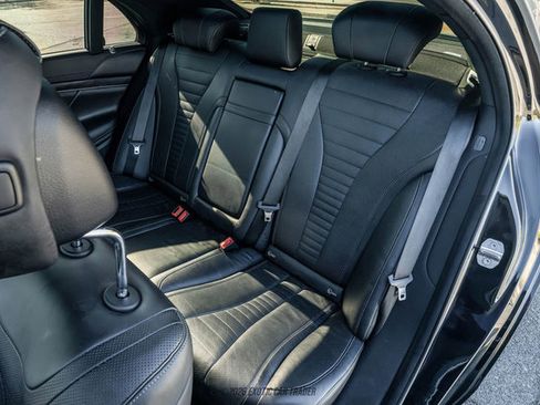 Used 2020 Mercedes-Benz S 560 Sedan image 27