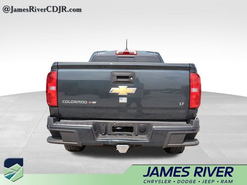 Used 2018 Chevrolet Colorado LT w/ LT Convenience Package AWD/4WD image 11