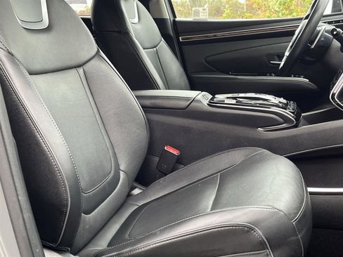 Used 2024 Hyundai Tucson Limited image 18