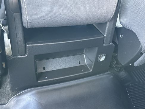 Used 2018 Chevrolet Silverado 2500 LT image 13