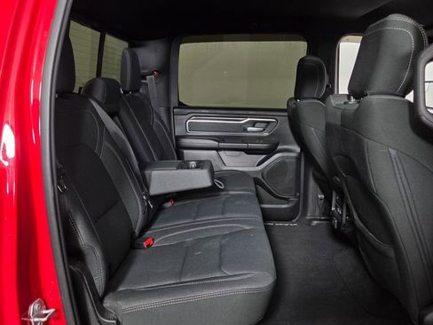 Used 2021 RAM 1500 Big Horn AWD/4WD image 32