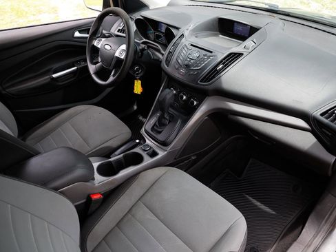 Used 2015 Ford Escape SE FWD image 14