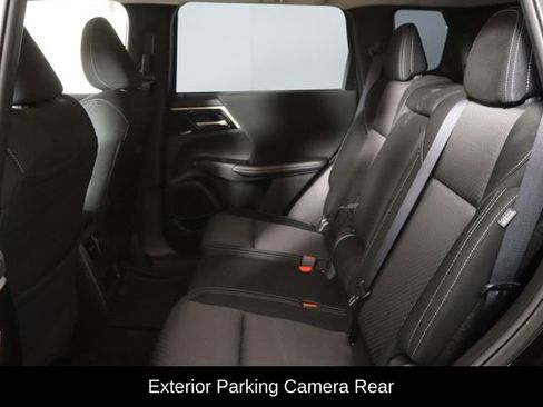 Used 2024 Mitsubishi Outlander ES FWD image 8