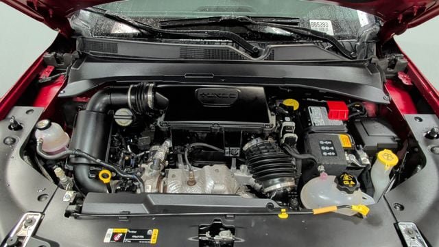 Used 2025 Jeep Compass Limited AWD/4WD image 17