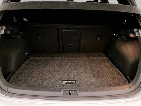 Used 2019 Volkswagen GTI SE image 34