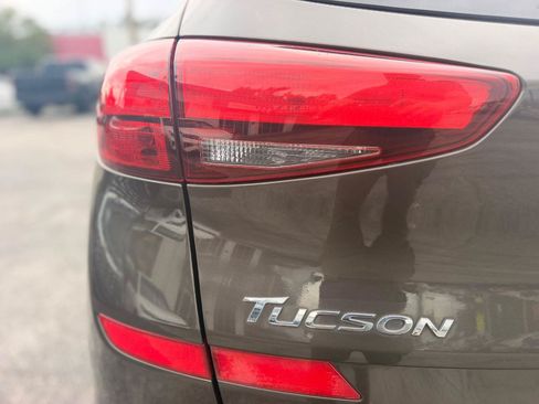 Used 2019 Hyundai Tucson Value FWD image 28