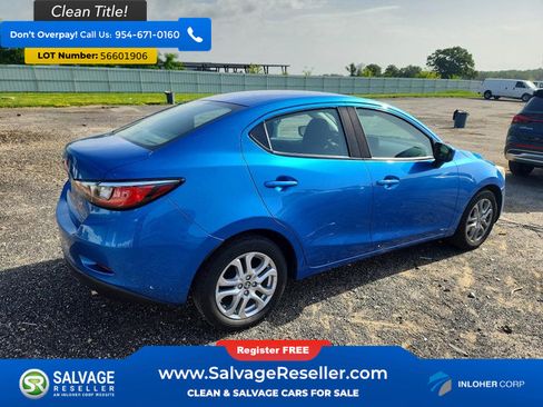 Used 2017 Toyota Yaris iA FWD image 4