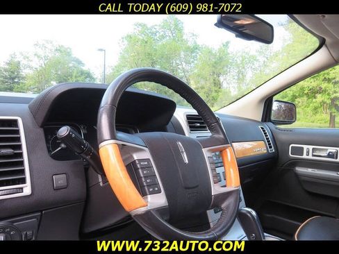 Used 2008 Lincoln MKX AWD image 25