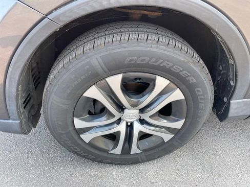 Used 2016 Toyota RAV4 LE AWD/4WD image 24