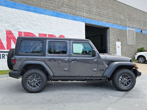 New 2026 Jeep Wrangler Unlimited Sport AWD/4WD image 8