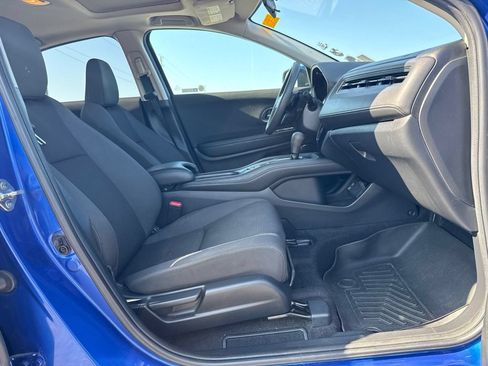 Used 2019 Honda HR-V EX image 10
