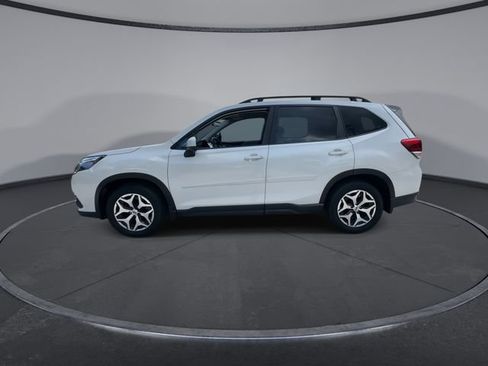 Certified 2024 Subaru Forester Premium AWD/4WD image 5