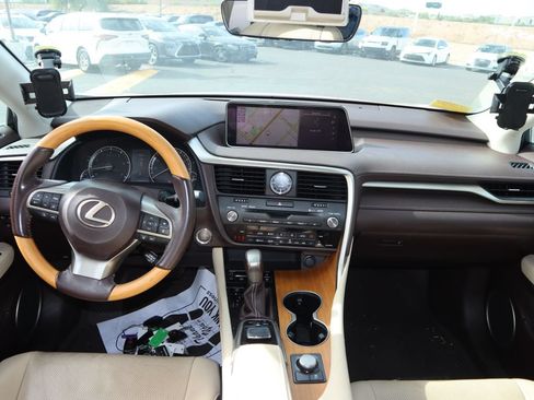 Used 2017 Lexus RX 350 FWD w/ Premium Package image 7