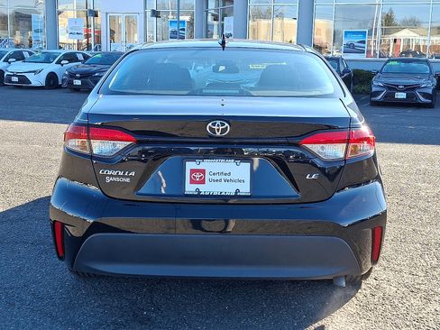 Certified 2023 Toyota Corolla LE image 6
