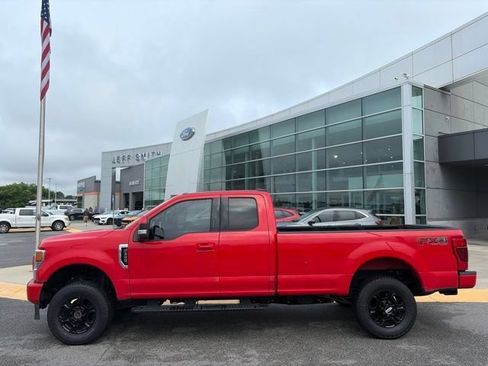 Used 2022 Ford F350 Lariat AWD/4WD image 2