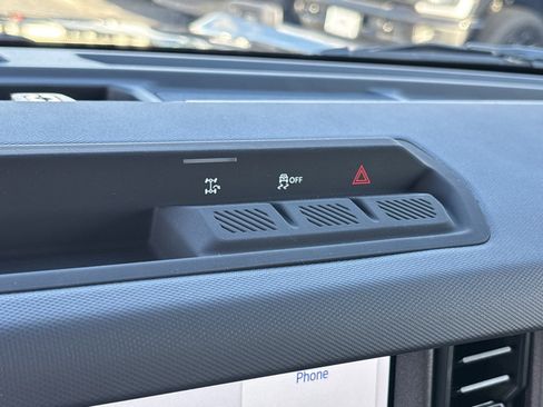 New 2025 Ford Bronco 4-Door image 23