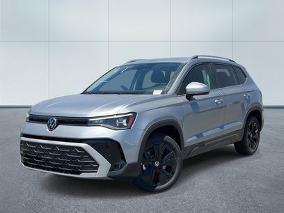 New 2025 Volkswagen Taos SE