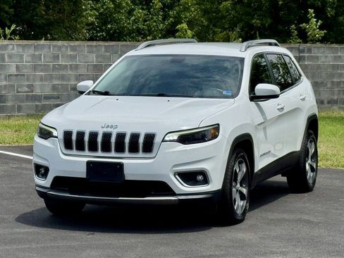 Used 2019 Jeep Cherokee Limited FWD image 5