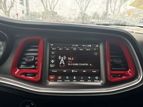 Used 2021 Dodge Challenger SXT w/ Plus Package image 12