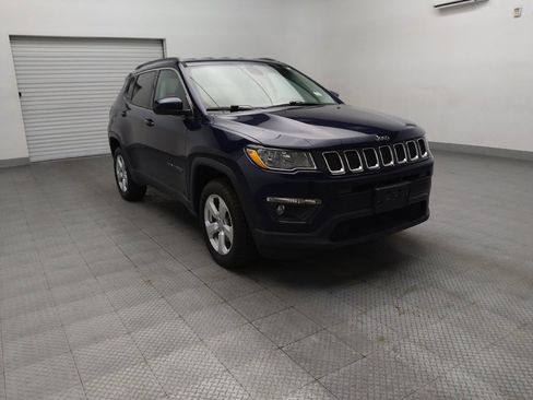 Used 2018 Jeep Compass Latitude w/ Popular Equipment Group AWD/4WD image 13