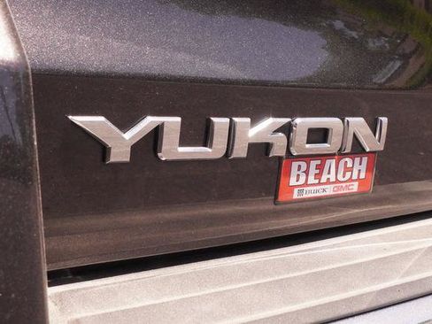 Used 2018 GMC Yukon Denali RWD image 11