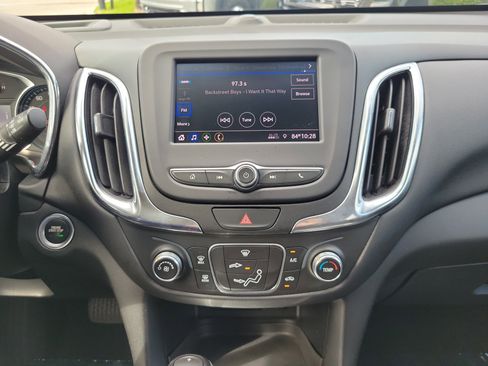 Used 2020 Chevrolet Equinox LT image 21