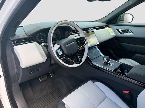 New 2026 Land Rover Range Rover Velar Belgravia AWD/4WD image 25