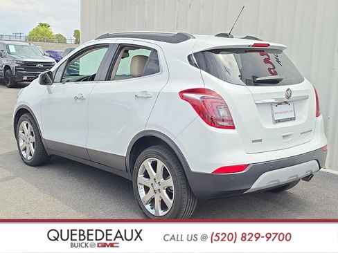 Used 2019 Buick Encore Essence w/ Experience Buick Package FWD image 5
