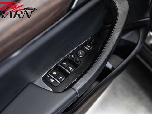 Used 2018 BMW X3 xDrive30i AWD/4WD image 18