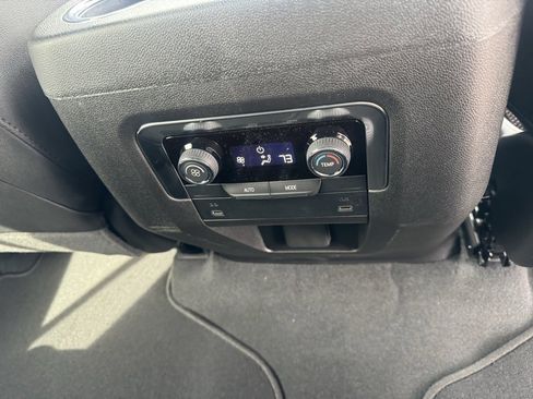 New 2026 Chevrolet Tahoe RST image 12