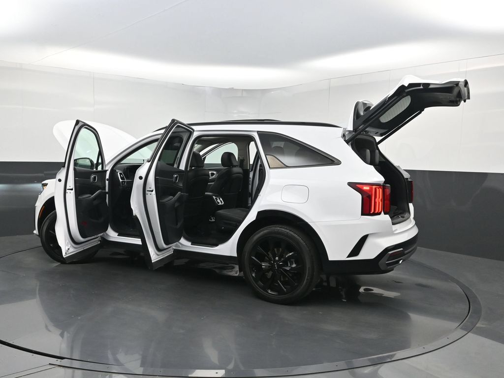 Used 2023 Kia Sorento SX FWD image 39