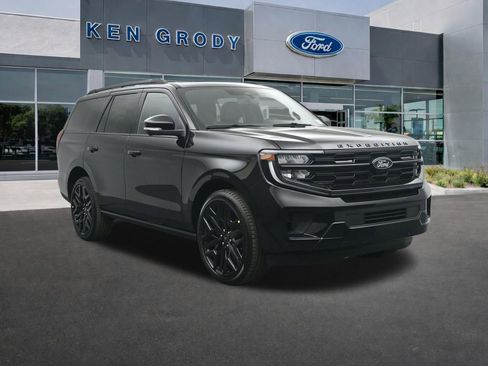 New 2026 Ford Expedition Platinum AWD/4WD image 1