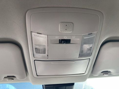 Used 2018 Toyota RAV4 LE image 26