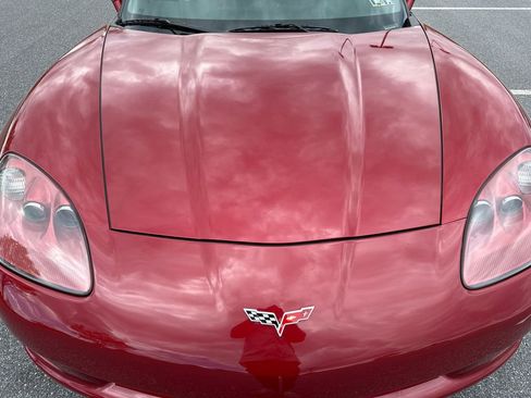 Used 2008 Chevrolet Corvette Coupe w/ Preferred Equipment Group RWD image 12