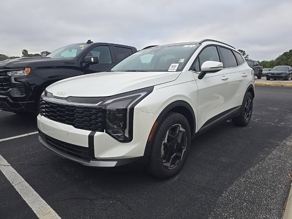 Certified 2026 Kia Sportage EX w/ EX Panoramic Sunroof Package AWD/4WD image 6