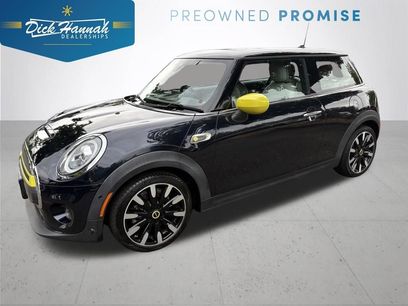 Used 2020 MINI Cooper SE w/ 8.8" Touchscreen Nav Package